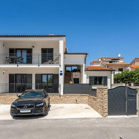 San Avia Ii Appartement